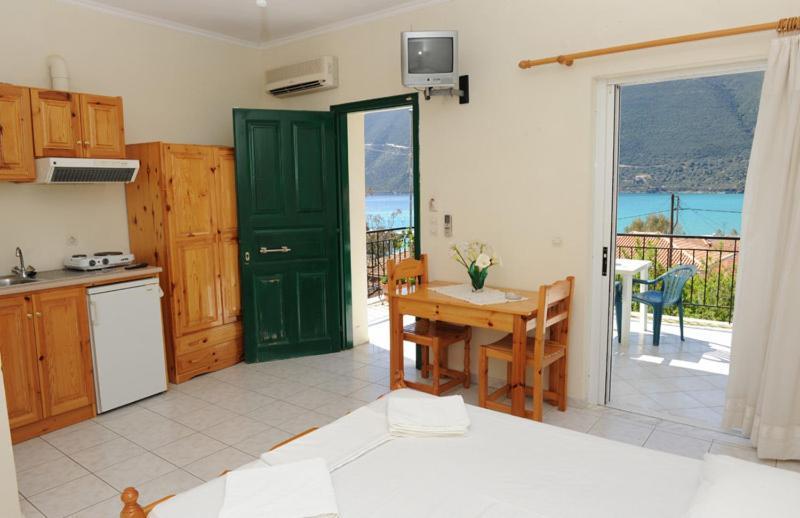 Mediterraneo Studios Βασιλική Εξωτερικό φωτογραφία